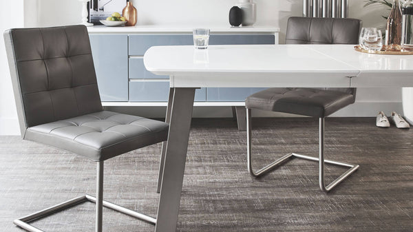 Danni cantilever dining chair